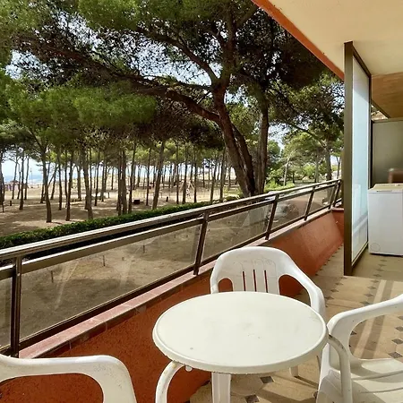 Apartment Salles 03